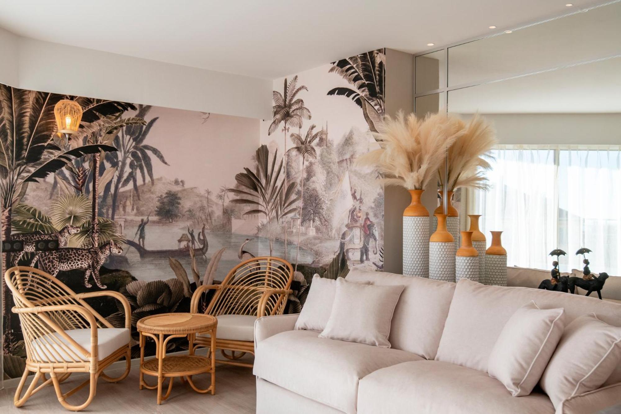 Residence Hoteliere Chambord Au Coeur De Menton - Entierement Renovee ภายนอก รูปภาพ