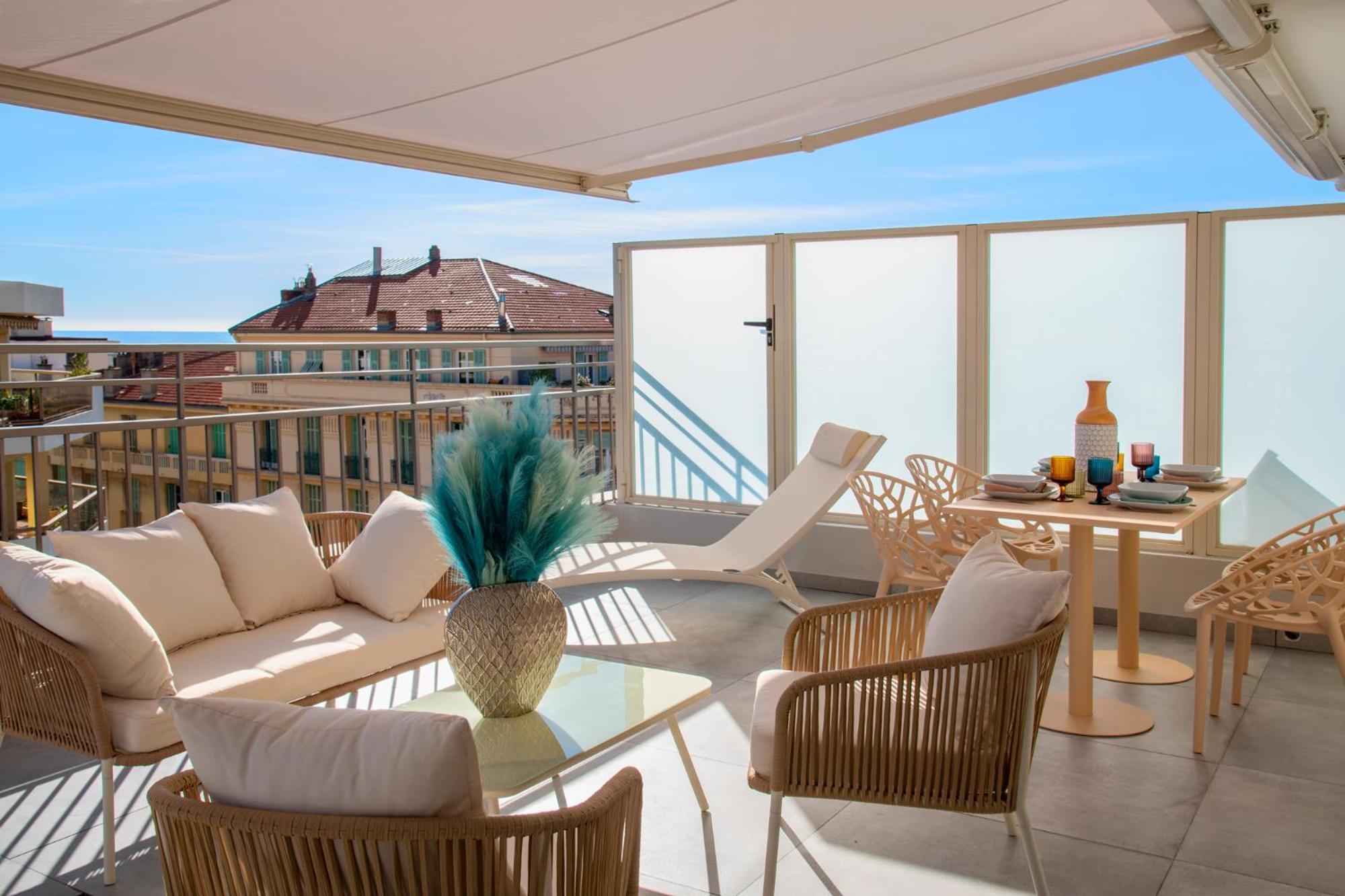 Residence Hoteliere Chambord Au Coeur De Menton - Entierement Renovee ภายนอก รูปภาพ