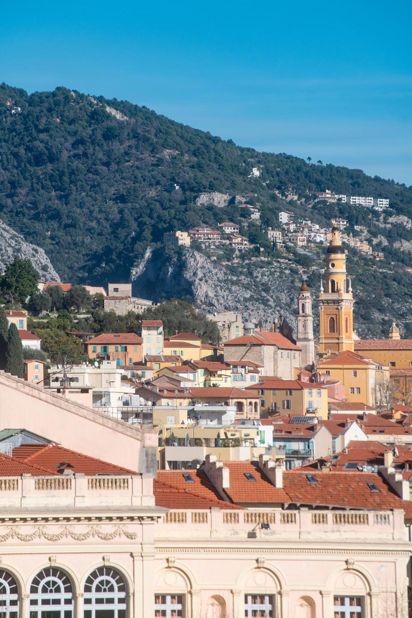Residence Hoteliere Chambord Au Coeur De Menton - Entierement Renovee ภายนอก รูปภาพ