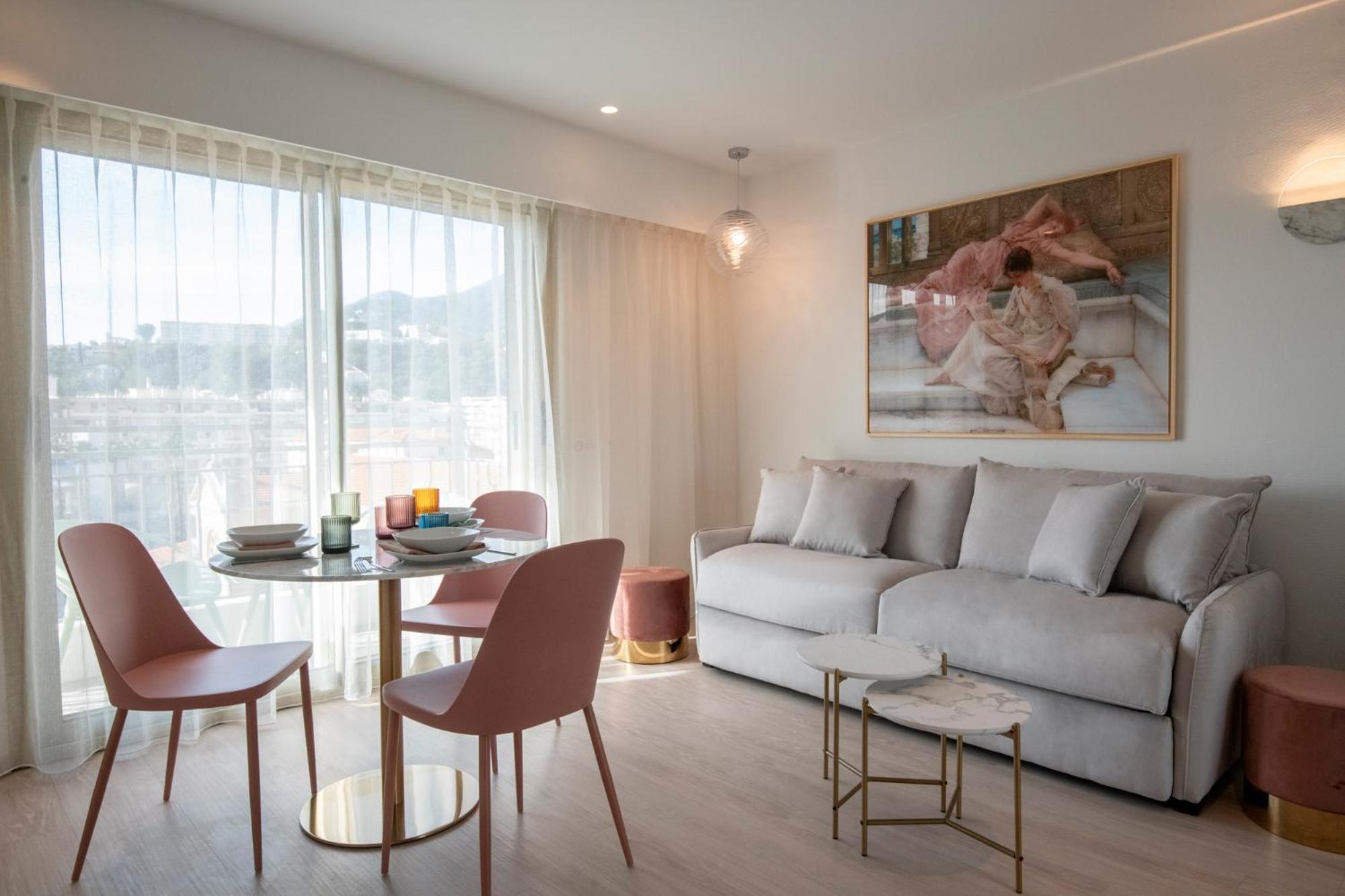 Residence Hoteliere Chambord Au Coeur De Menton - Entierement Renovee ภายนอก รูปภาพ