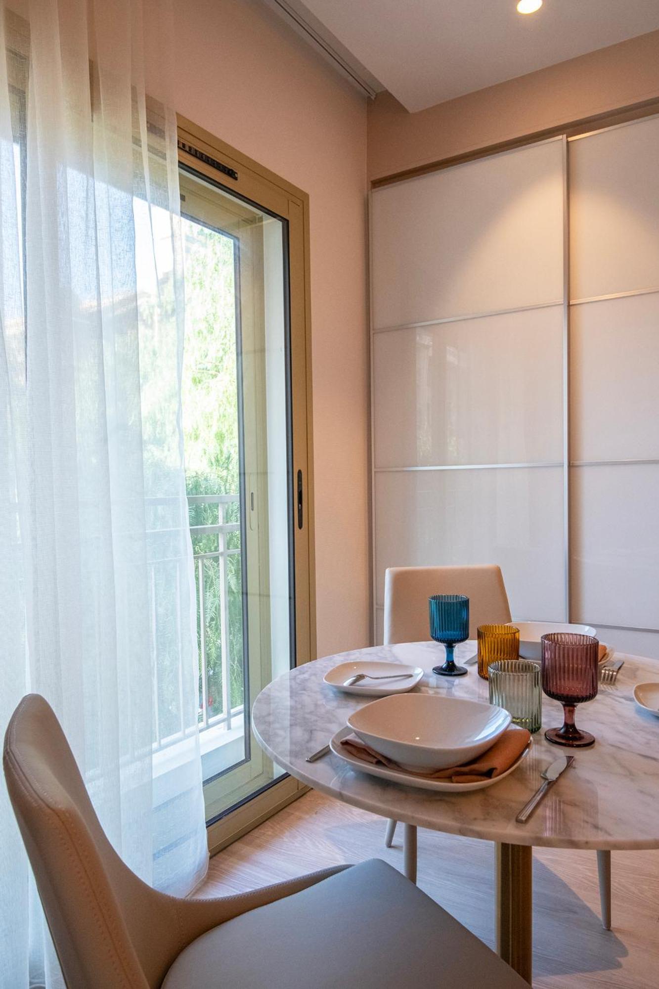 Residence Hoteliere Chambord Au Coeur De Menton - Entierement Renovee ภายนอก รูปภาพ