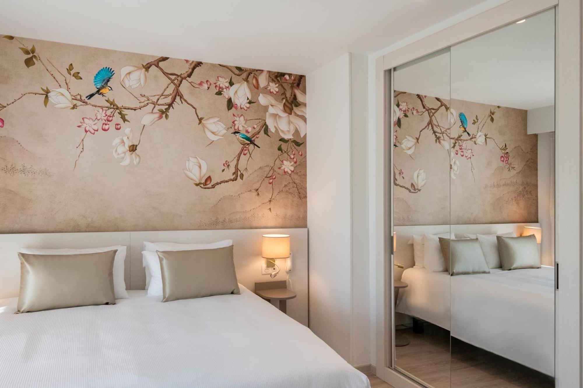 Residence Hoteliere Chambord Au Coeur De Menton - Entierement Renovee ภายนอก รูปภาพ