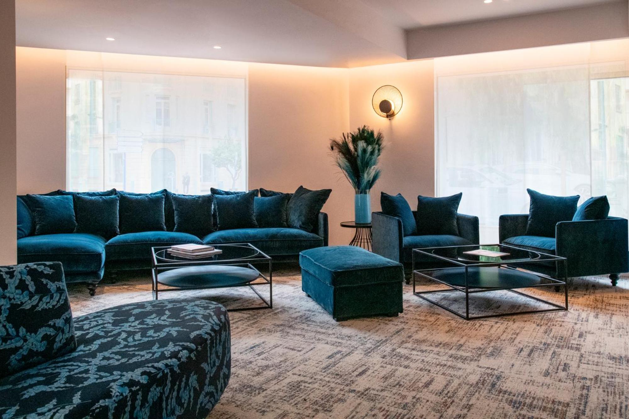 Residence Hoteliere Chambord Au Coeur De Menton - Entierement Renovee ภายนอก รูปภาพ
